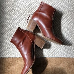 The Ames Boot (Madewell brown leather boots)